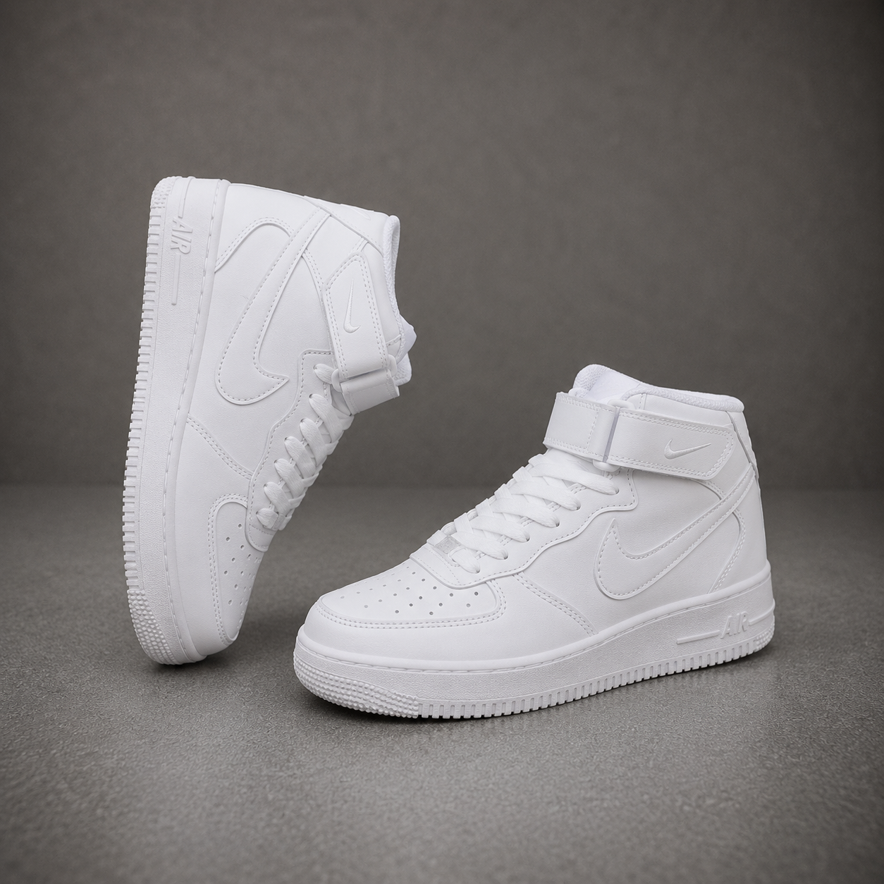 Air Force 1 Mid – Triple White